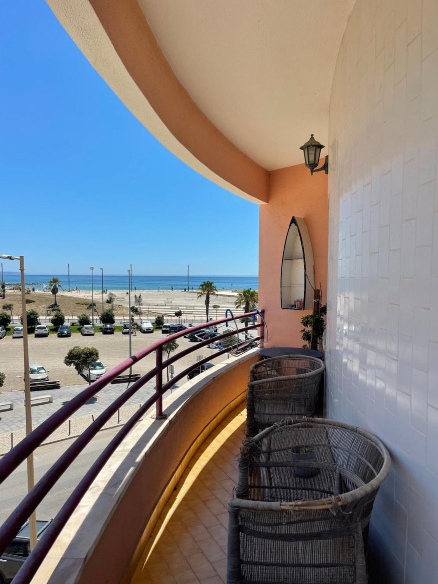 Apartamento Vista Praia E Mar- Costa Da Caparica Apartment Bagian luar foto
